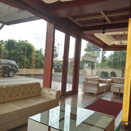 Mnr Resort Pipariā Dış mekan fotoğraf