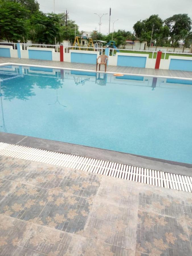 Mnr Resort Pipariā Dış mekan fotoğraf