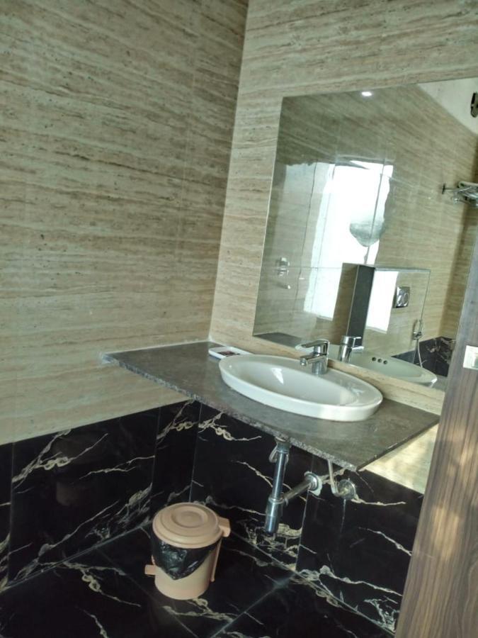 Mnr Resort Pipariā Dış mekan fotoğraf